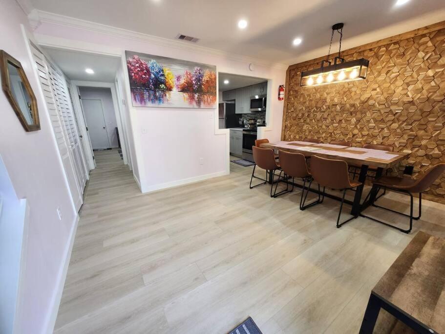 Modern Island Serenity!-Pet-Friendly Villa Hilton Head Island Esterno foto
