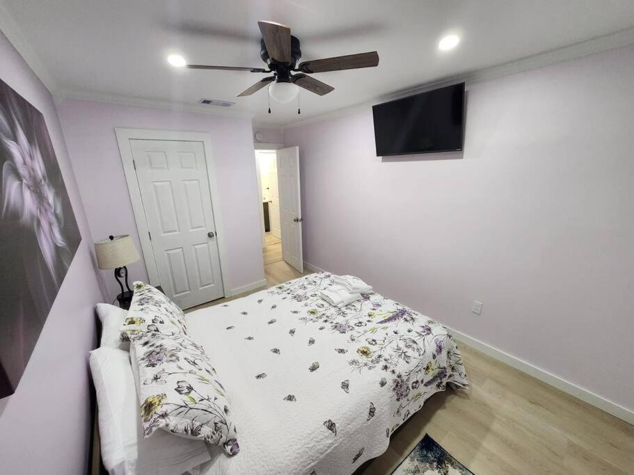 Modern Island Serenity!-Pet-Friendly Villa Hilton Head Island Esterno foto